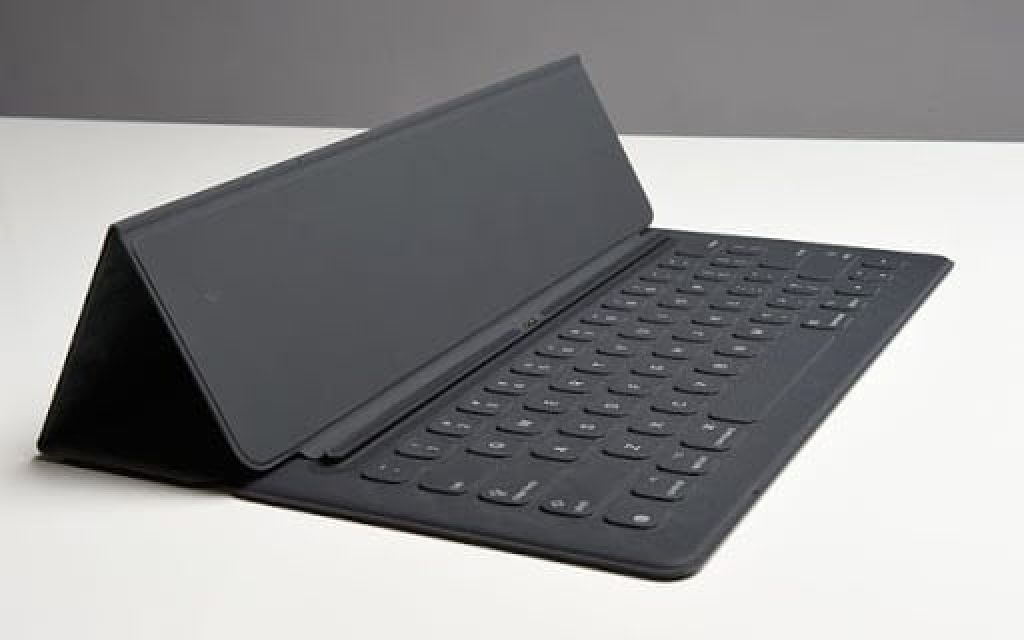 Smart keyboard folio 12. Клавиатура belkin для ipad. Apple smart keyboard ipad 10. Чехол для клавиатуры apple magic keyboard. 2.